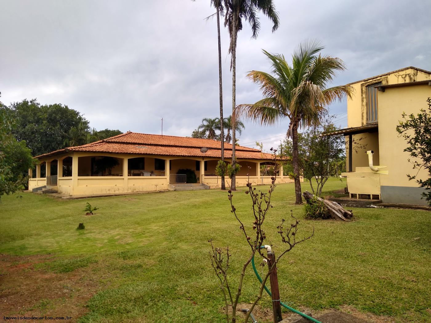Sítio à venda com 3 quartos, 34250m² - Foto 1