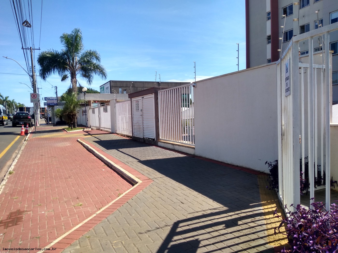 Apartamento à venda com 2 quartos, 46m² - Foto 2